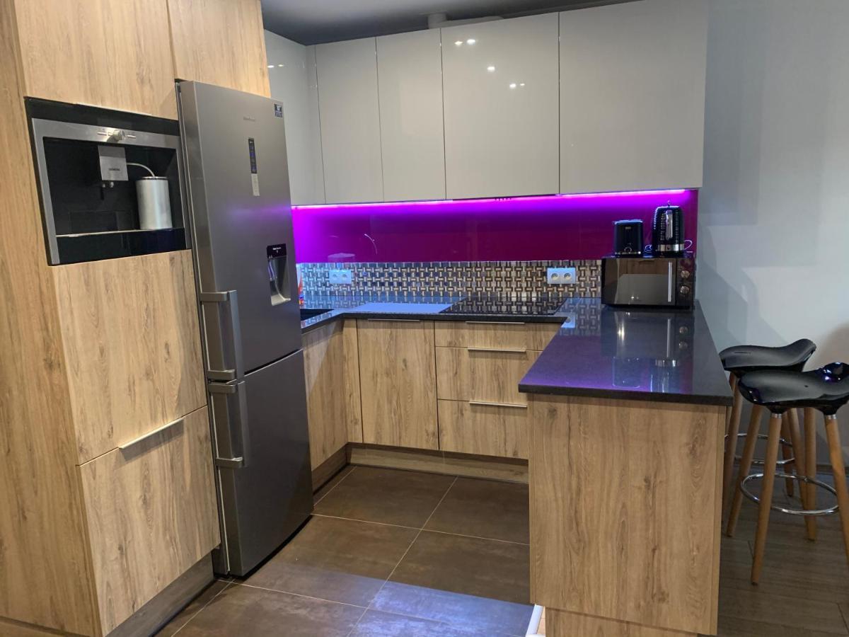 Apartament One Ogrodek I Parking Гожув-Велькопольски Экстерьер фото