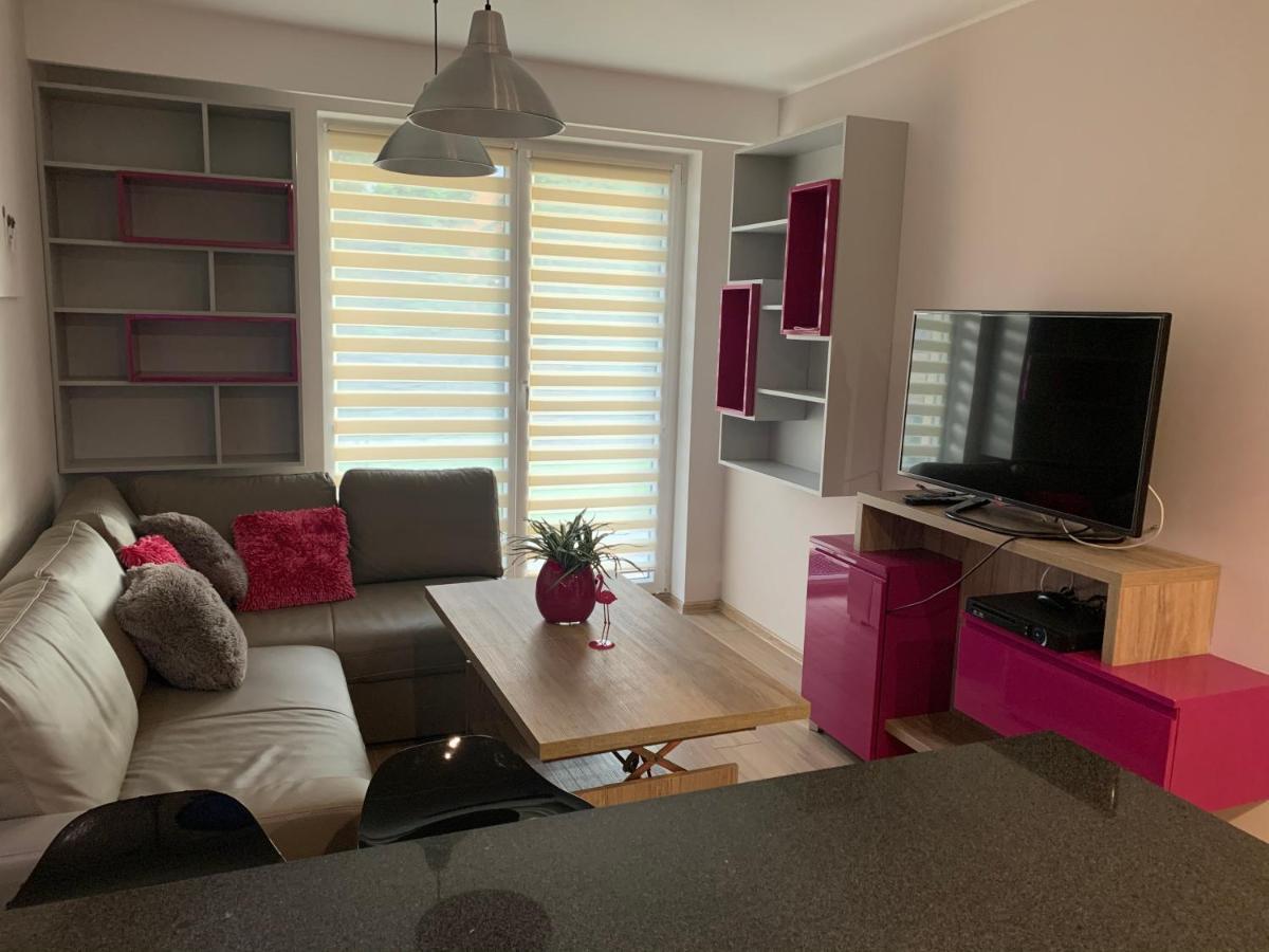 Apartament One Ogrodek I Parking Гожув-Велькопольски Экстерьер фото